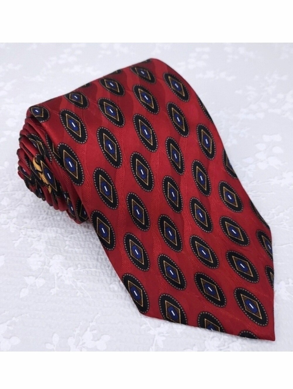 J.Z. Richards Silk Tie Red Black Handmade USA Necktie 60" x 4" Stain Resistant